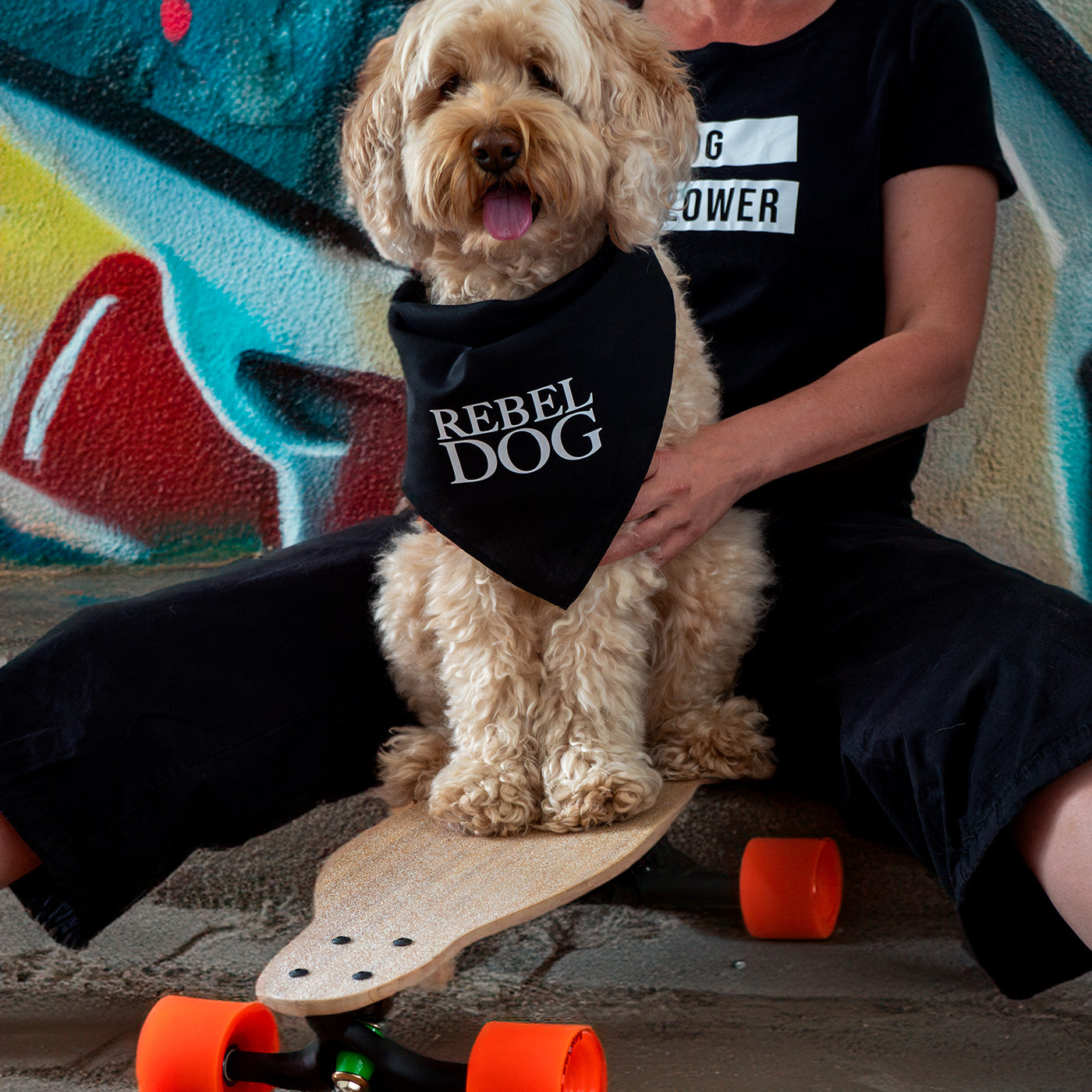 By Salu T-shirt | Dog Follower